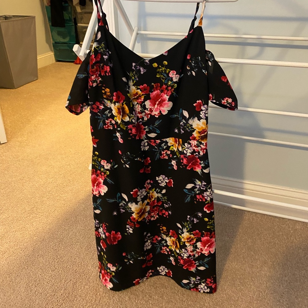 Express floral mini dress, worn once size 2